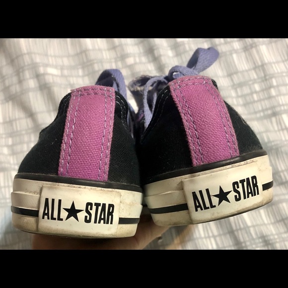 Converse - Picture 2 of 3
